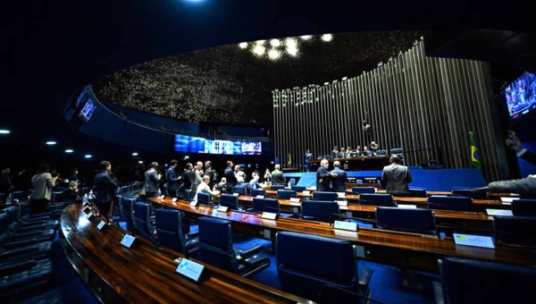 Isenção do IR para quem recebe até dois salários mínimos vai a sanção